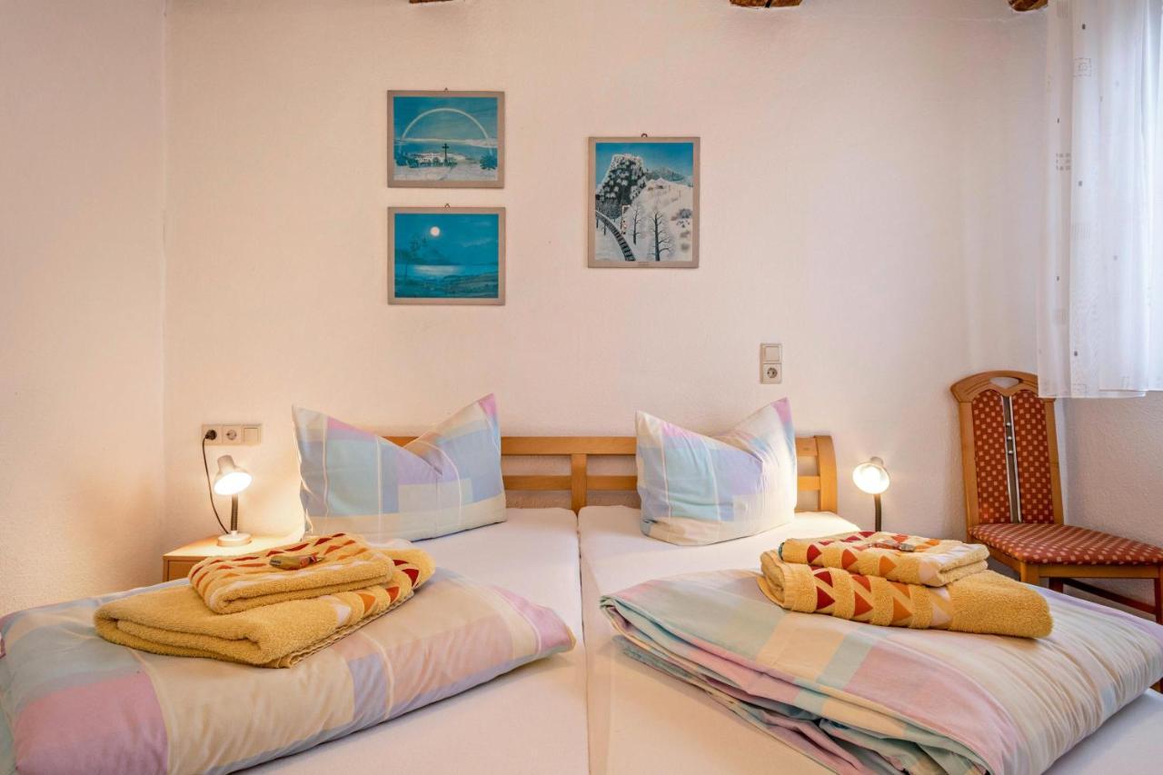 Ferienwohnung Nr 3 데겐하우제르탈 외부 사진